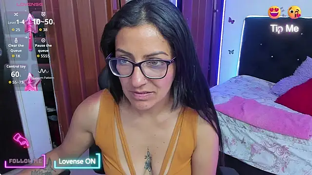 alma blue online show from September 2025 08:49:02 PM