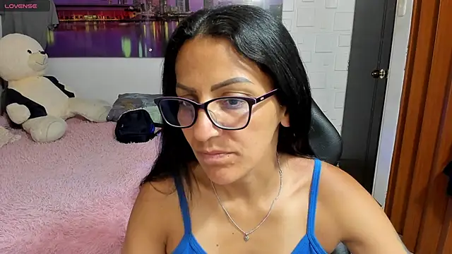 alma blue online show from March 2026 10:42:01 PM