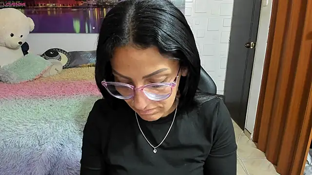 alma blue online show from March 2026 11:50:02 PM