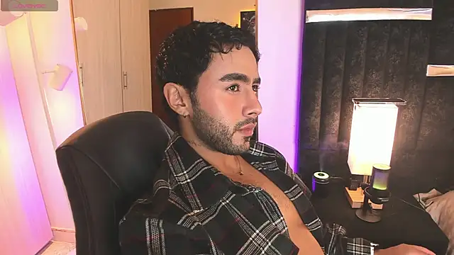 ItsMeEros online show from February 2026 10:30:02 PM