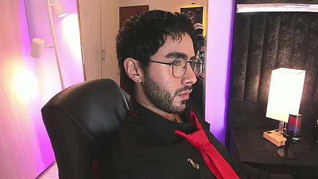 ItsMeEros online show from March 2026 11:44:01 PM