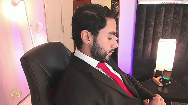 ItsMeEros online show from February 2026 09:06:01 PM