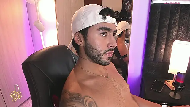 ItsMeEros online show from March 2026 10:48:01 PM