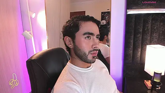 ItsMeEros online show from March 2026 11:10:02 PM