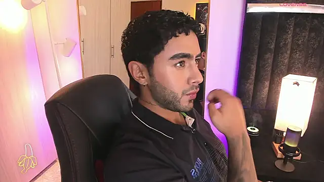 ItsMeEros online show from February 2026 10:05:01 PM