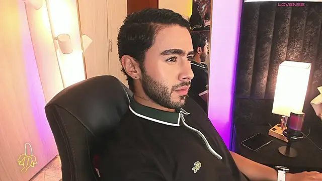 ItsMeEros online show from February 2026 09:14:01 PM