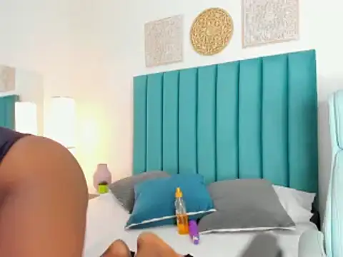 Snapshot of LiamCharlotte45 chatting on March 2025 04:38:02 AM LiamCharlotte45 online show from March 2025 04:38:02 AM