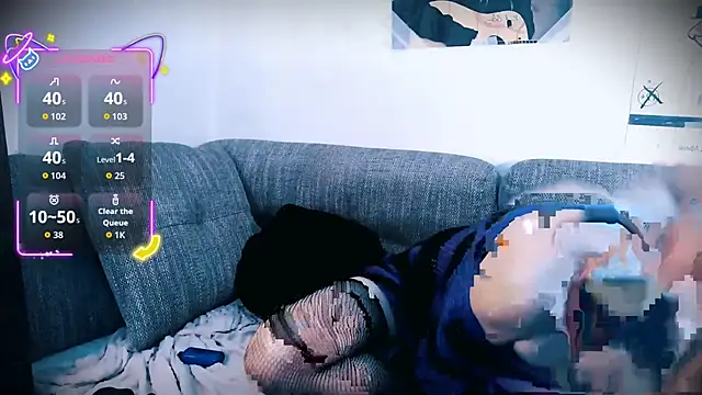 Littlepinkcat online show from October 2025 01:23:01 PM