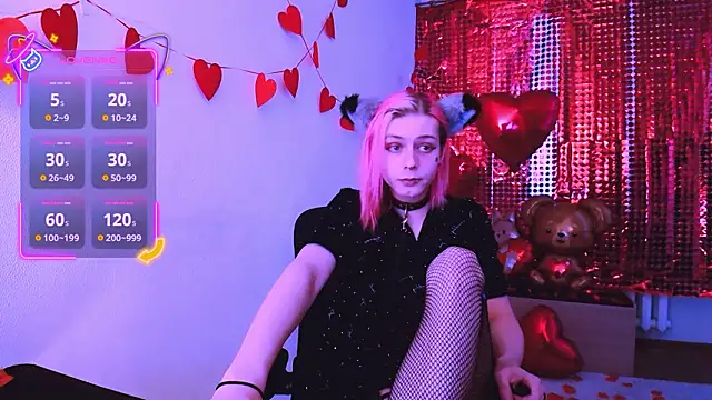 Littlepinkcat online show from February 2026 06:13:01 AM