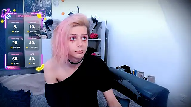 Littlepinkcat online show from October 2025 02:59:02 AM