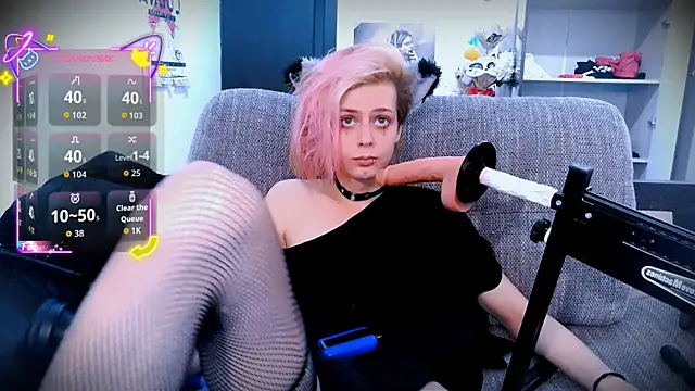 Littlepinkcat online show from October 2025 11:19:01 PM