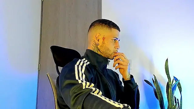  jamesleandros1 online show from February 2026 02:11:02 AM