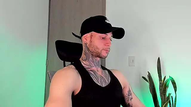  jamesleandros1 online show from February 2026 03:38:02 AM