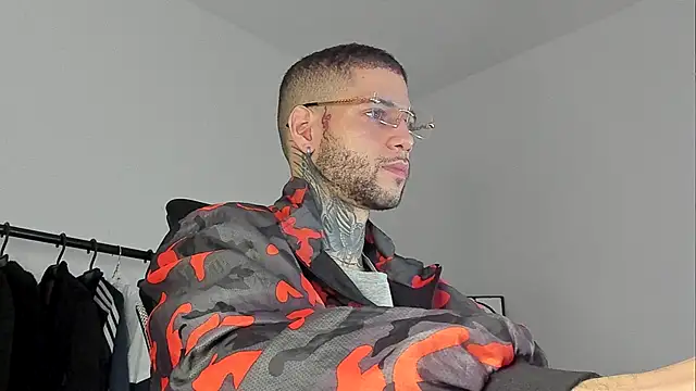  jamesleandros1 online show from November 2025 11:16:02 AM