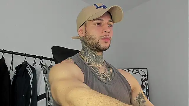  jamesleandros1 online show from October 2025 03:10:02 PM