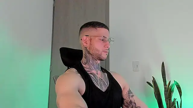  jamesleandros1 online show from February 2026 03:06:01 AM