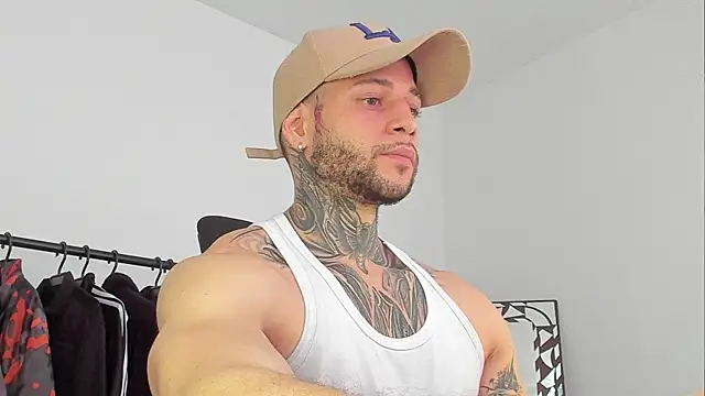  jamesleandros1 online show from November 2025 05:39:02 PM