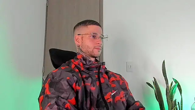  jamesleandros1 online show from March 2026 12:51:02 AM