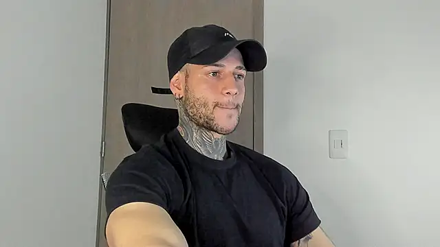  jamesleandros1 online show from January 2026 11:11:02 PM