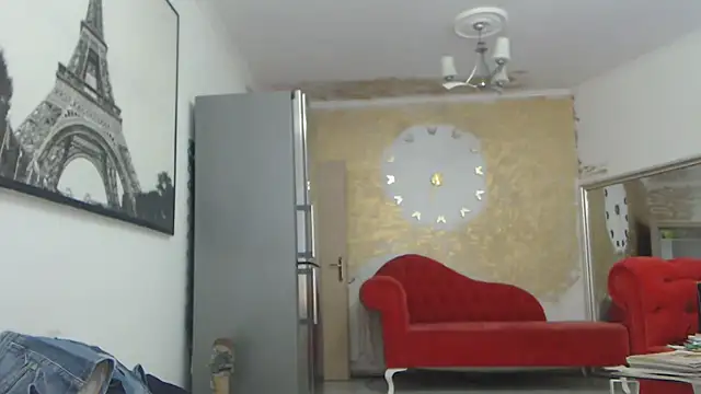 AnnaBellaLuckyXOXO online show from September 2025 10:42:01 AM