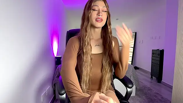 julesbennet online show from May 2026 05:38:02 PM
