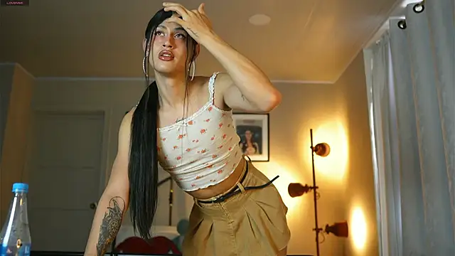 julesbennet online show from February 2025 01:43:01 PM