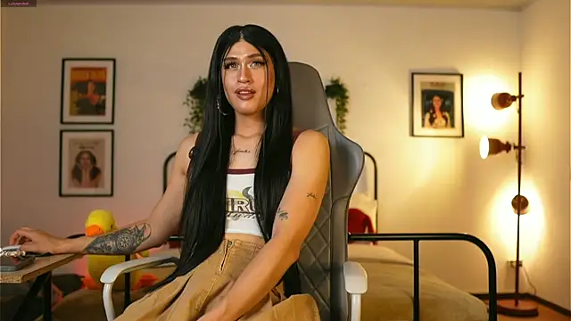 julesbennet online show from February 2025 04:26:02 PM