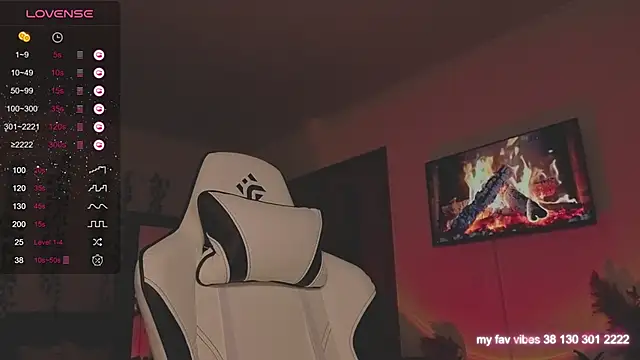 Juliette Sunshine online show from February 2026 11:12:01 PM