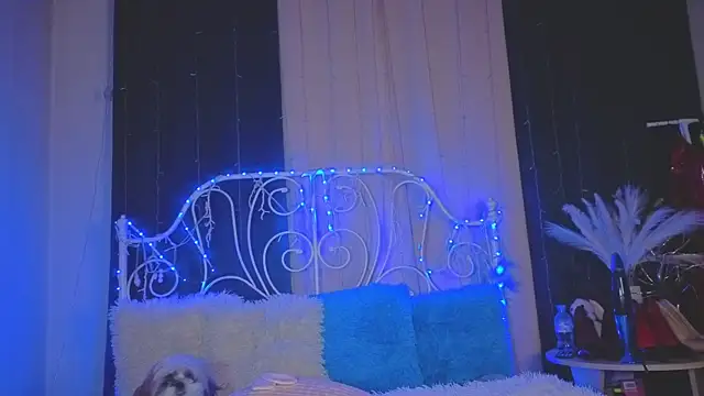 Funny Bunny online show from November 2025 01:17:02 AM