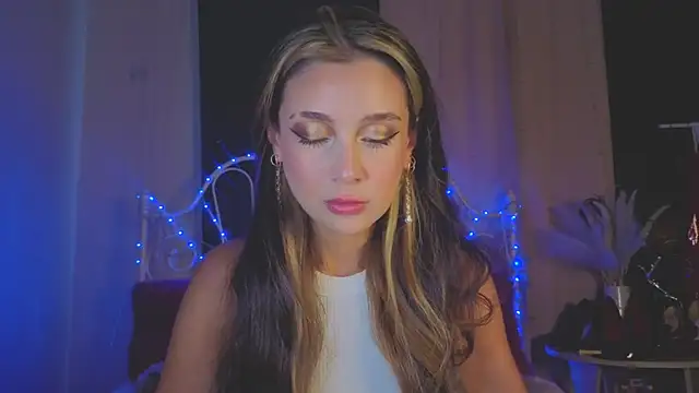 Funny Bunny online show from June 2026 12:43:01 AM
