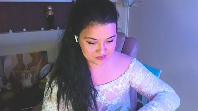 Snapshot of Malika_uAngel chatting on May 2026 09:32:02 PM Malika uAngel online show from May 2026 09:32:02 PM
