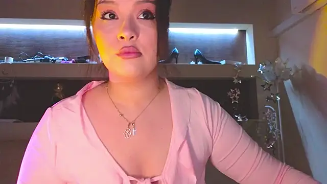 Malika uAngel online show from October 2025 10:57:01 PM