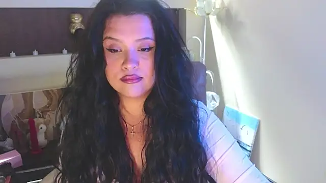 Snapshot of Malika_uAngel chatting on June 2026 12:32:02 AM Malika uAngel online show from June 2026 12:32:02 AM