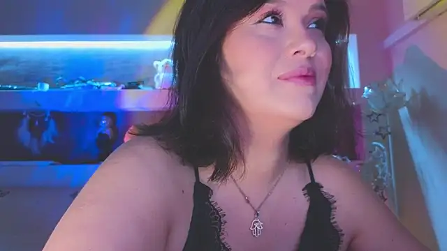 Malika uAngel online show from October 2025 09:50:02 PM