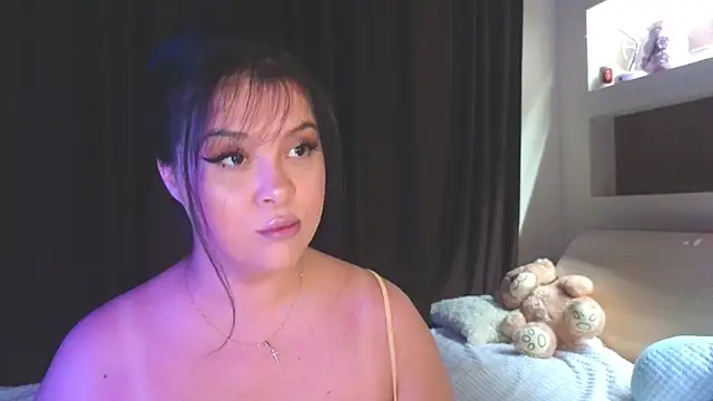 Snapshot of Malika_uAngel chatting on July 2026 09:38:01 PM Malika uAngel online show from July 2026 09:38:01 PM