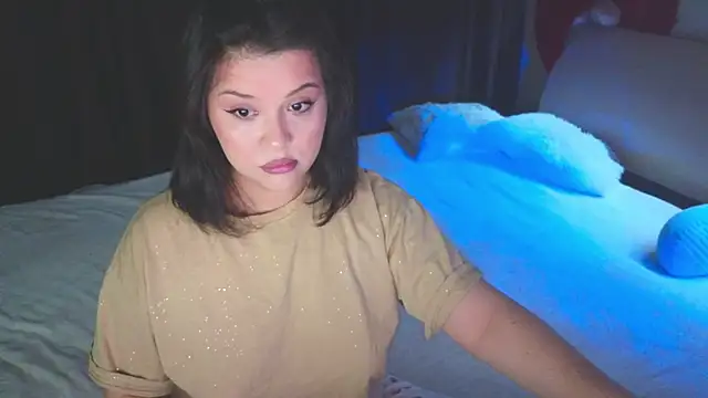 Malika uAngel online show from December 2025 09:49:01 PM