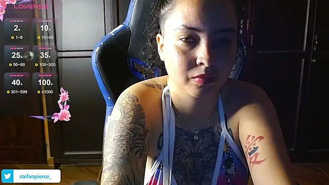 jaydensalvatore  online show from May 2026 10:29:01 PM