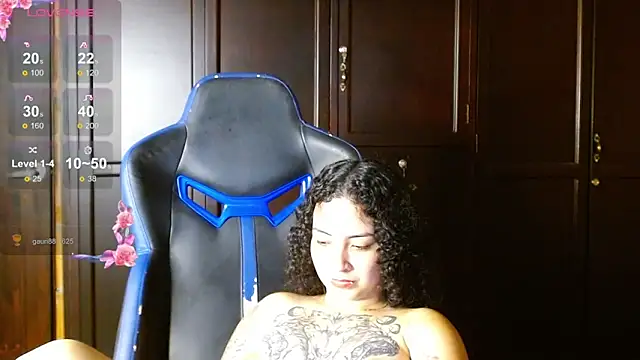 jaydensalvatore  online show from November 2025 10:13:02 PM