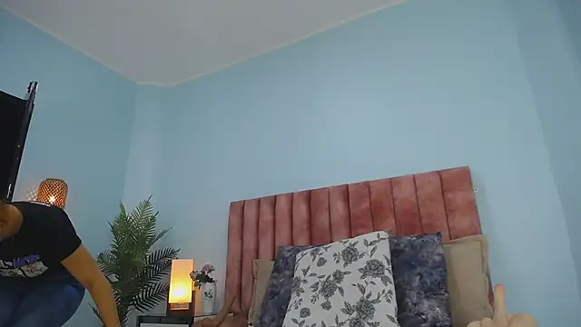 nana levy online show from May 2026 04:18:02 AM