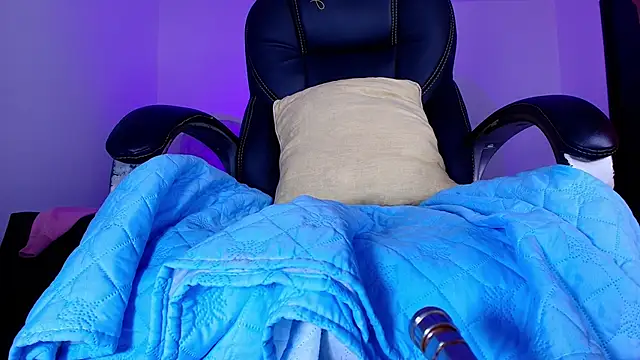 naomi kyse online show from April 2026 03:09:01 AM