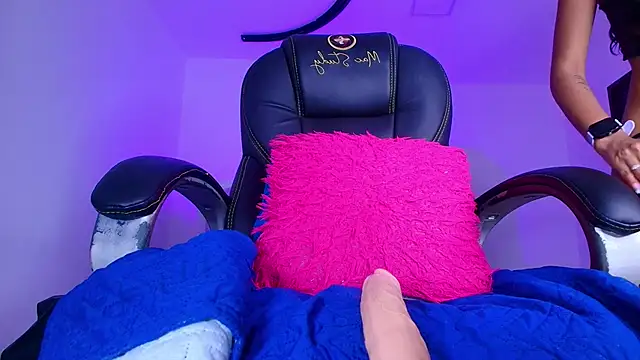 naomi kyse online show from February 2026 03:07:02 AM