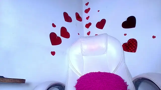 Snapshot of naomi_kyse chatting on February 2025 06:17:02 AM naomi kyse online show from February 2025 06:17:02 AM