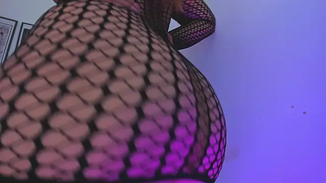 Snapshot of sofihill01 chatting on September 2025 05:42:01 PM sofihill01 online show from September 2025 05:42:01 PM