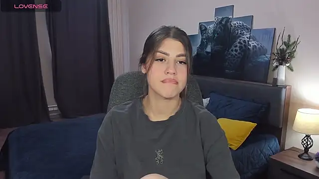 MaryMayson online show from April 2026 12:01:01 PM