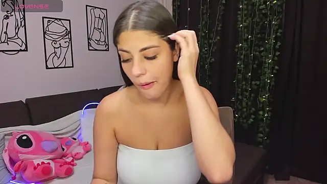 MaryMayson online show from October 2025 02:07:01 PM