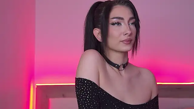 AnyaLobb online show from May 2026 11:20:01 AM