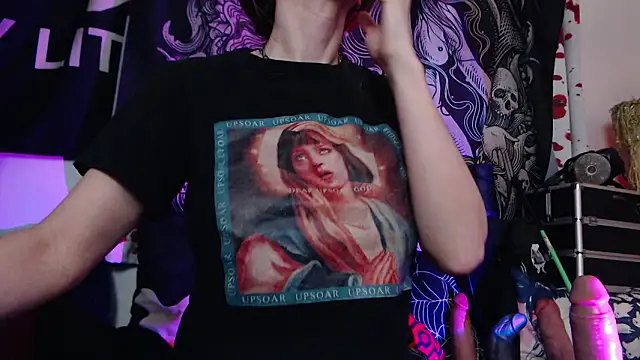 Silentmary online show from March 2026 05:34:01 PM