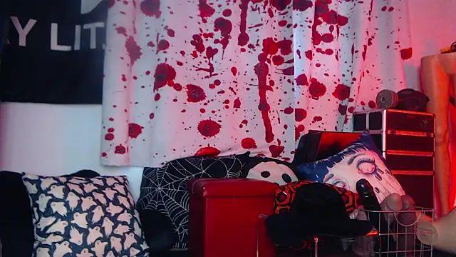 Silentmary online show from October 2025 05:11:01 PM