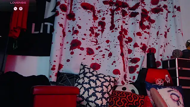 Silentmary online show from November 2025 01:39:02 AM