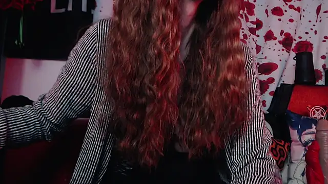 Silentmary online show from December 2025 05:30:02 AM